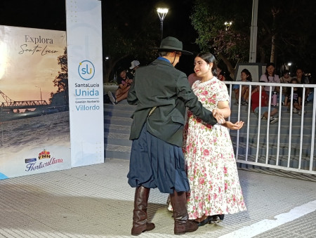 Santa Lucía fue sede del clasificatorio Pre Fiesta del Chamamé para parejas de baile